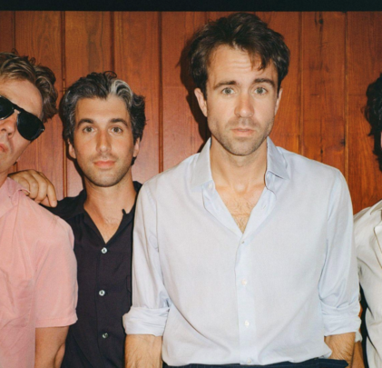 The Vaccines anuncia nuevo álbum titulado, 'Pick-Up Full of Pink Carnations'