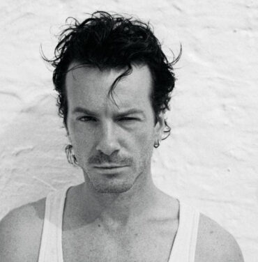 TR/ST anuncia álbum y estrena “All at Once”