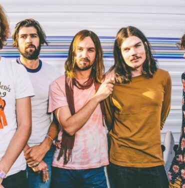 Escucha lo nuevo de Tame Impala del box set 'Currents'