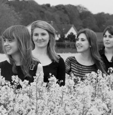 TeenCanteen estrena 'This Is How It Starts'