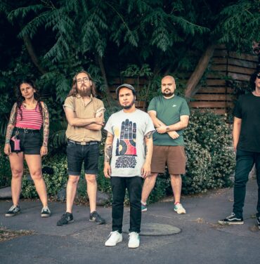 “Explosivos”, el nuevo single de Terremoto del 85