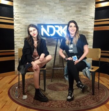 Tessa Ia visitó la Casa Indie Rocks!