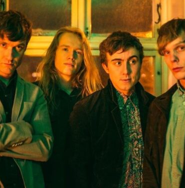 Bajista de The Libertines revela nueva banda