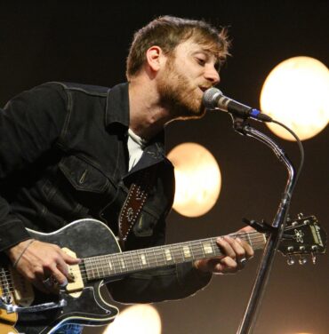 Dan Auerbach estrenó 