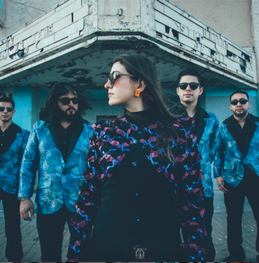 Escucha la nueva canción de The Chamanas