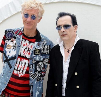 Dos nuevos temas de The Damned