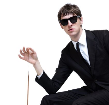 The Dare regresa con “LCA” para su álbum deluxe