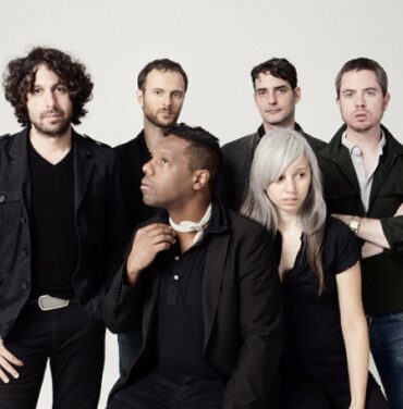 Escucha lo nuevo de The Dears