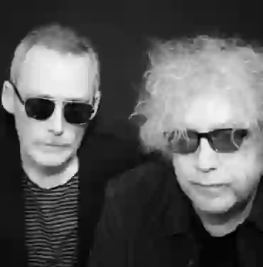 The Jesus and Mary Chain comparte “Girl 71”