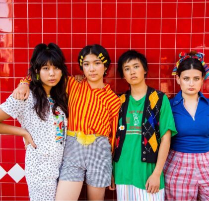 The Linda Lindas estrena “Yo Me Estreso”