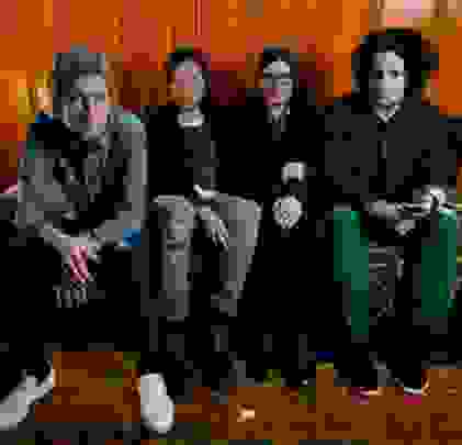 The Raconteurs anuncia nuevo disco: 'Help Us Stranger'