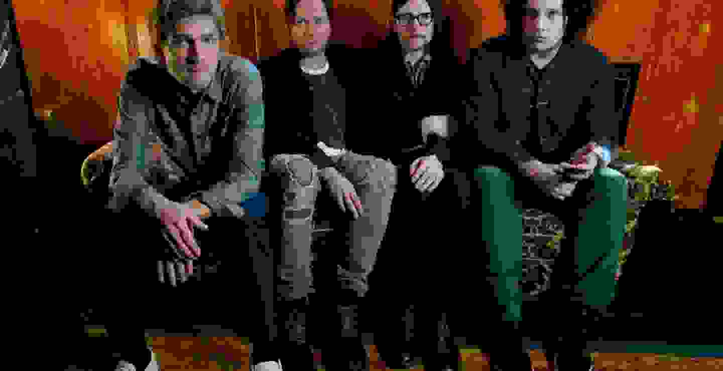 The Raconteurs estrena “Hey Gyp (Dig The Slowness)”