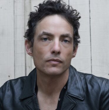 The Wallflowers libera “I’ll Let You Down (But Will Not Give You Up)”