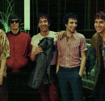 The Strokes comparte su sencillo “Starting Again”