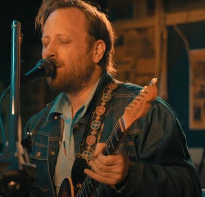 The Black Keys versiona “Going Down South”, clásico de blues
