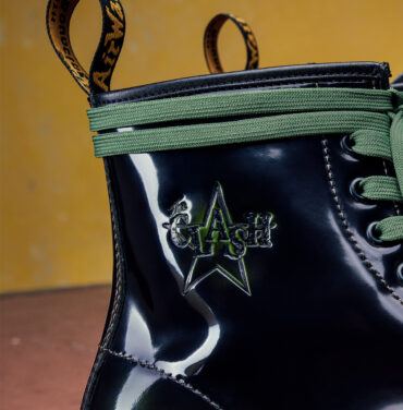 Dr. Martens X The Clash: un homenaje al rock británico