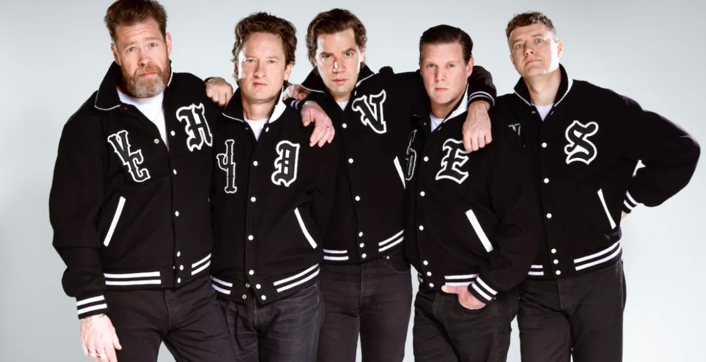 The Hives versiona “Hooked on a Feeling”
