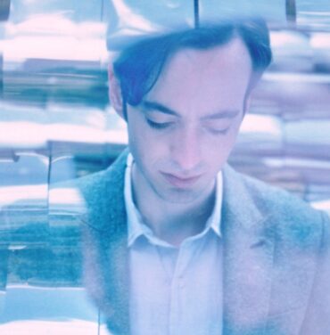 Tom Furse (The Horrors) lanza su sencillo “A Journey In Ecstasy”