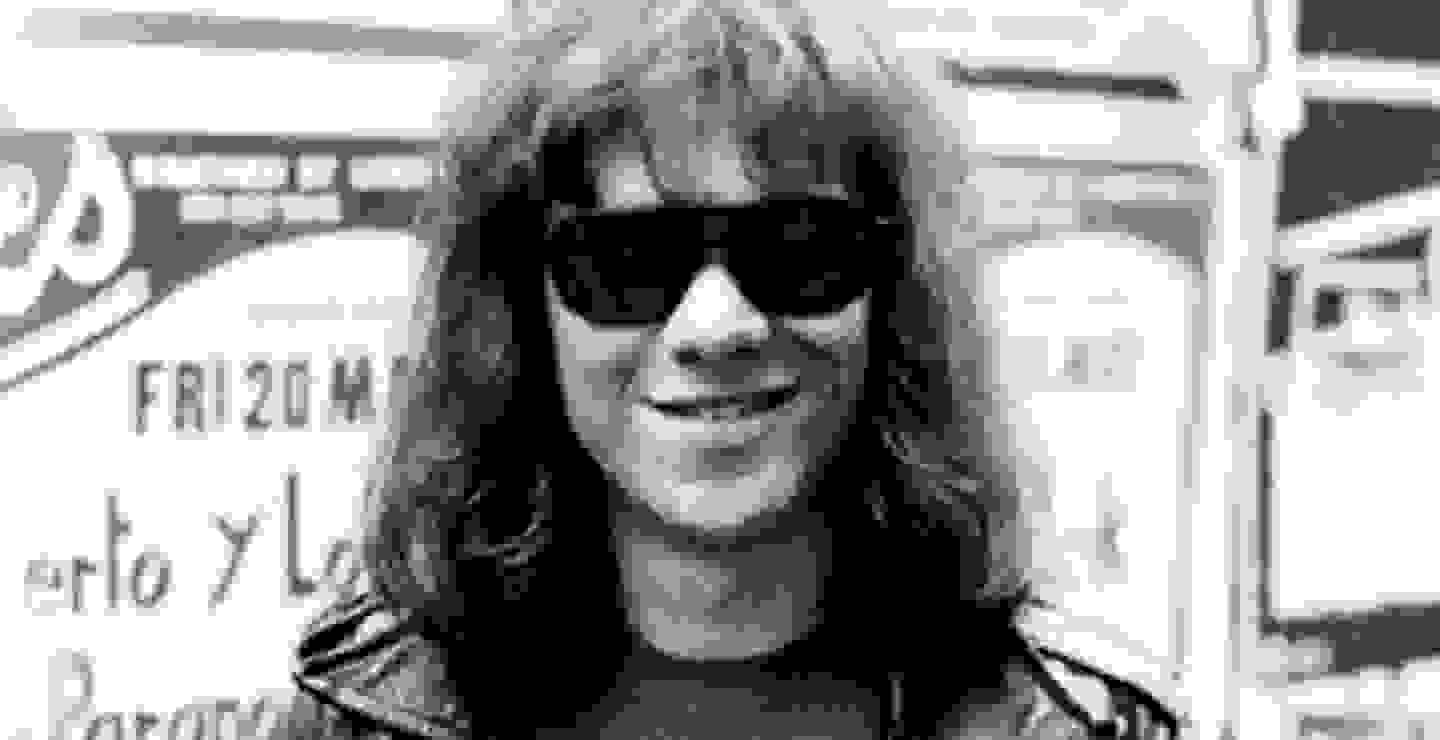 Tommy Ramone, el diseñador, los otros Ramones y los toquines