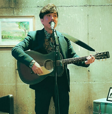 PREMIERE: Torinotabi comparte el video de “Amanecer”