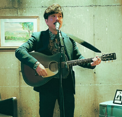 PREMIERE: Torinotabi comparte el video de “Amanecer”