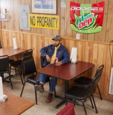 Toro y Moi estrena EP y cortometraje