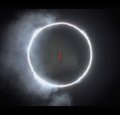 Travis estrena video para “Valentine”