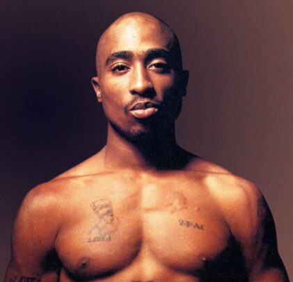 Subastarán carta que Tupac envió a Madonna