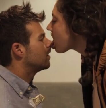 Unknown Mortal Orchestra presenta video