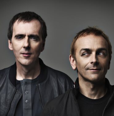 Underworld comparte el video 