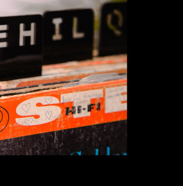 Conoce Vinylity, la nueva marca de accesorios de vinilo