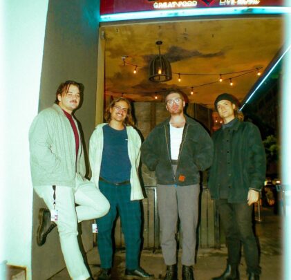 ¡Gana un acceso doble al concierto de Vacations!