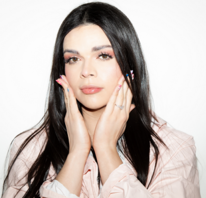 Viaja a la luna con Valentina Moretti