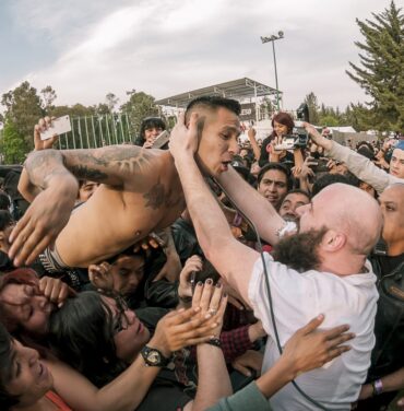 Van Doren Afternoon Special con Anti-Flag, Fucked Up, Wavves y más