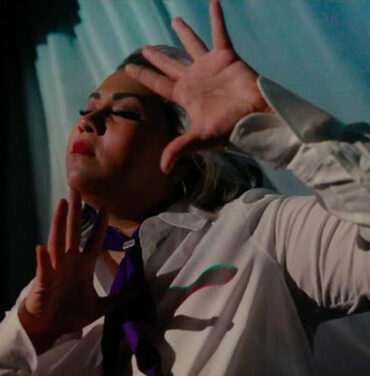 Vivir Quintana celebra la fuerza de las mujeres con “Sorora”