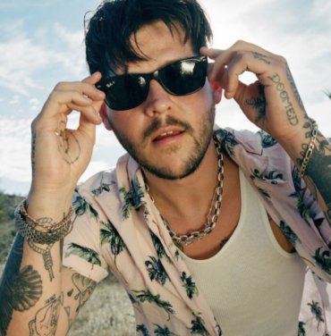 Wavves anuncia 'Hideaway' y comparte “Help Is on the Way”