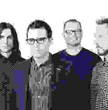 Weezer estrena cover a “Enter Sandman” de Metallica