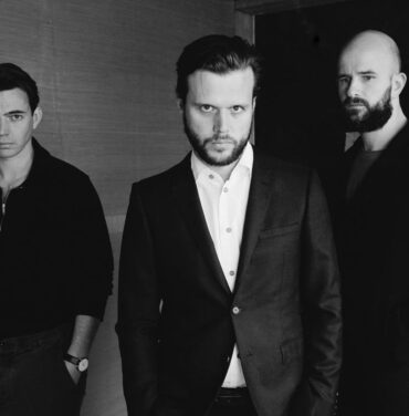 ‘As I Try Not To Fall Apart’, el nuevo disco de White Lies