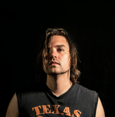 Escucha “Bethlehem”, lo nuevo de Will Butler