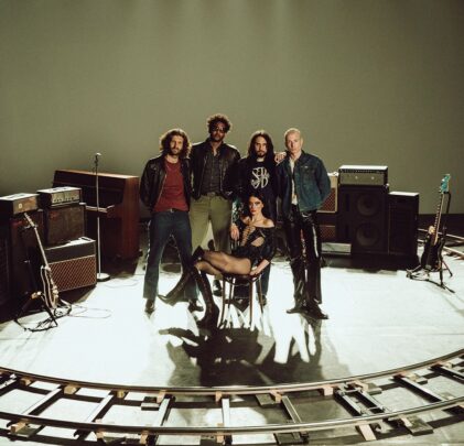 Wolf Alice anuncia su nuevo álbum con el tema “Bloom Baby Bloom”