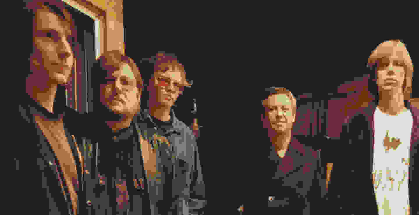 Integrantes de Sonic Youth y Mudhoney comparten cover de The Stooges