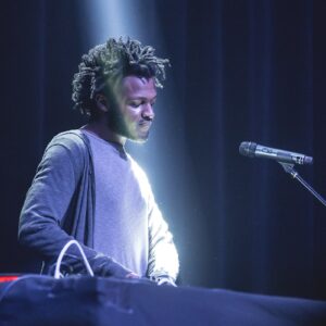 XXYYXX en SALA Corona