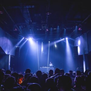 XXYYXX en SALA Corona