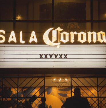 ¡Gana pases para XXYYXX!