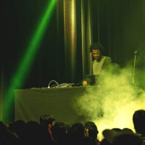 XXYYXX en SALA Corona