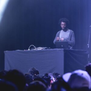 XXYYXX en SALA Corona