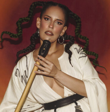 Déjate bendecir por “El Cardón”, lo nuevo de Ximbo