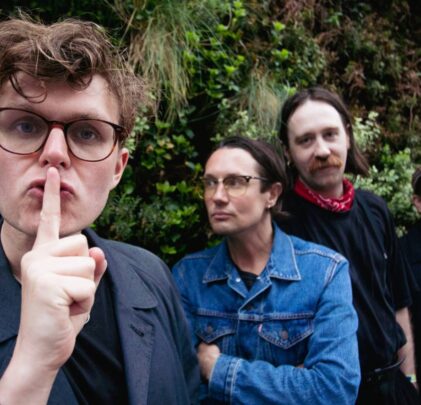 Yard Act anuncia una versión dub de su álbum debut