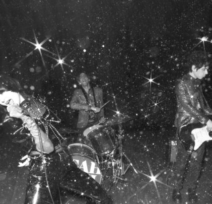 ¡Yeah Yeah Yeahs toca nuevas canciones!