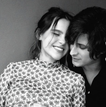 Siddhartha y Yuya anuncian su embarazo en redes sociales